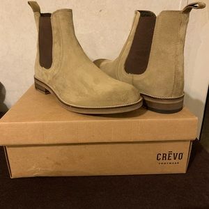Men’s 9.5 Chelsea boots